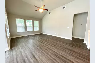 218 Summer Pointe Drive, Buda, TX 78610 - Photo 15