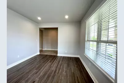 218 Summer Pointe Drive, Buda, TX 78610 - Photo 5
