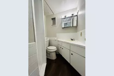 311 E 31st Street #306, Austin, TX 78705 - Photo 25