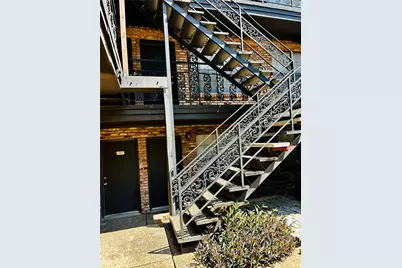311 E 31st Street #306, Austin, TX 78705 - Photo 7
