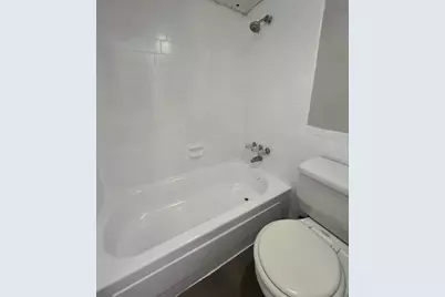 311 E 31st Street #306, Austin, TX 78705 - Photo 9