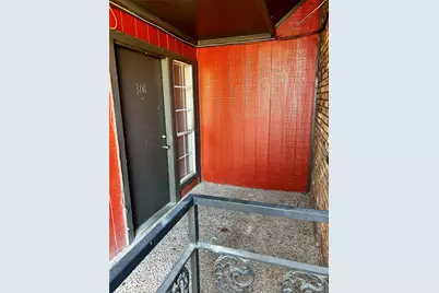 311 E 31st Street #306, Austin, TX 78705 - Photo 9