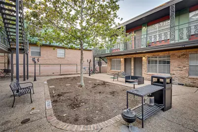 311 E 31st Street #306, Austin, TX 78705 - Photo 17