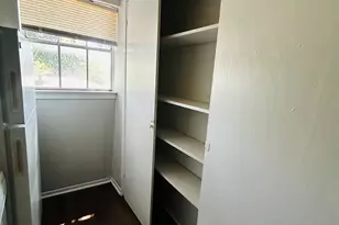 311 E 31st St, Austin, TX 78705 - Photo 15