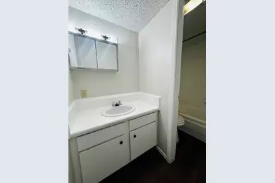311 E 31st Street #306, Austin, TX 78705 - Photo 17