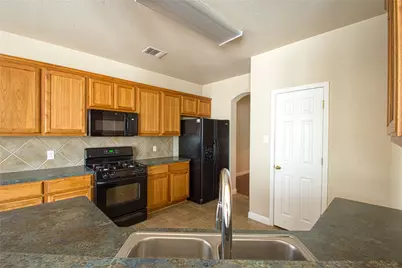 2412 Silver Spur Lane, Leander, TX 78641 - Photo 7