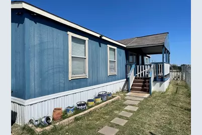 106 Brown Pelican Drive, Del Valle, TX 78617 - Photo 3