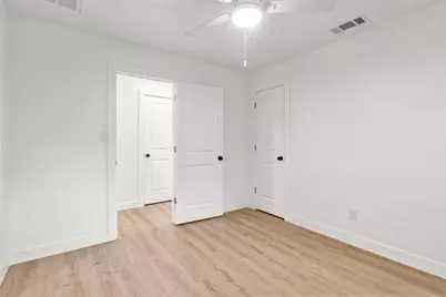409 Avenue R, Marble Falls, TX 78654 - Photo 23