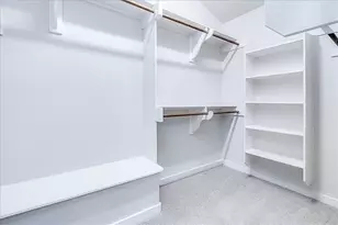 3913 Valley View Rd, Austin, TX 78704 - Photo 17