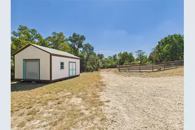 451 High Gabriel E, Leander, TX 78641 - Photo 31