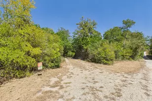 451 High Gabriel E, Leander, TX 78641 - Photo 37