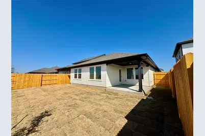 128 Holmby Drive, Hutto, TX 78634 - Photo 5