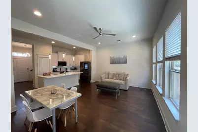 13501 Metric Boulevard #45, Austin, TX 78727 - Photo 5