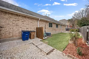 12706 Cinchring Ln, Austin, TX 78727 - Photo 33