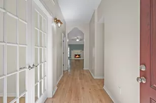 12706 Cinchring Ln, Austin, TX 78727 - Photo 5