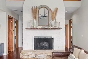 10512 Lake Park Dr, Dripping Springs, TX 78620 - Photo 7