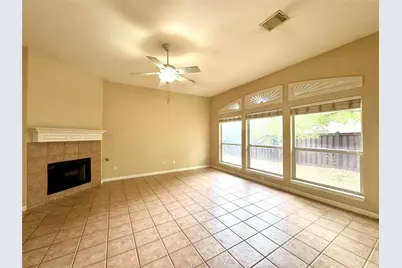 7201 Two Jacks Trail, Round Rock, TX 78681 - Photo 5