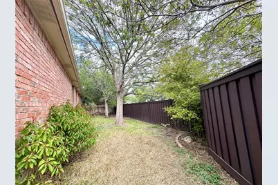 7201 Two Jacks Trail, Round Rock, TX 78681 - Photo 15