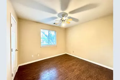 7201 Two Jacks Trail, Round Rock, TX 78681 - Photo 9