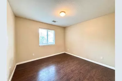 7201 Two Jacks Trail, Round Rock, TX 78681 - Photo 11