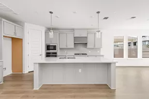9509 Boathouse Dr, Austin, TX 78744 - Photo 13
