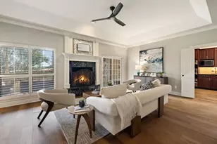 36 Cottondale Rd, The Hills, TX 78738 - Photo 7