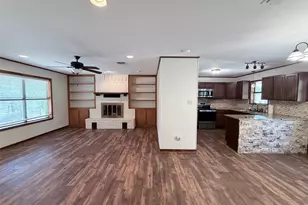 184 Affeld Ln, Smithville, TX 78957 - Photo 5