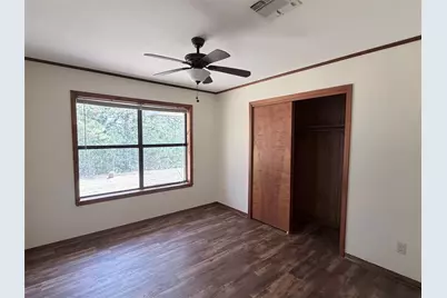 184 Affeld Lane, Smithville, TX 78957 - Photo 11