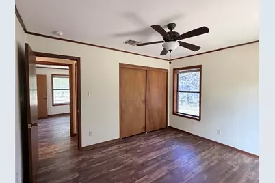 184 Affeld Lane, Smithville, TX 78957 - Photo 17