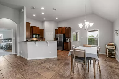 2009 Kates Cove, Manchaca, TX 78652 - Photo 9