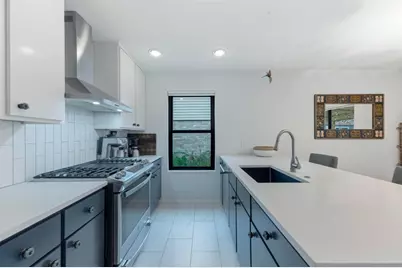 6609 Lancret Hill Drive, Austin, TX 78745 - Photo 11