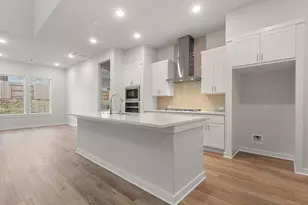 101 Old Woods Rd, Liberty Hill, TX 78642 - Photo 9