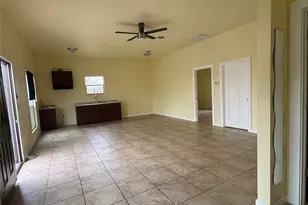 109 Cross Meadow Cove, Hutto, TX 78634 - Photo 5