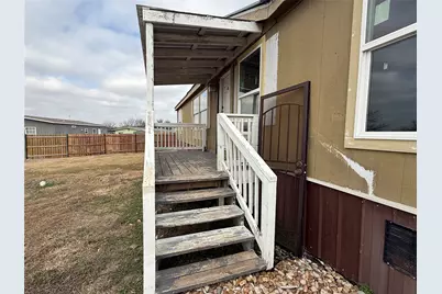 109 Cross Meadow Cove, Hutto, TX 78634 - Photo 3