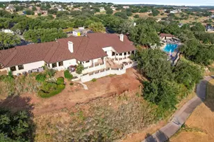 2504 Countryside Cir, Spicewood, TX 78669 - Photo 11