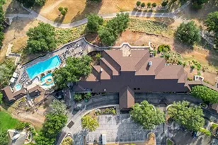 2504 Countryside Cir, Spicewood, TX 78669 - Photo 13