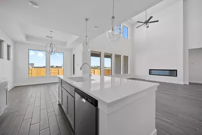 141 Cloverton Crescent, Hutto, TX 78634 - Photo 5