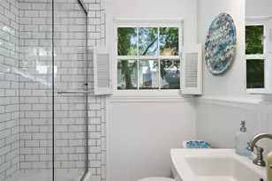 2810 Windsor Rd, Austin, TX 78703 - Photo 9
