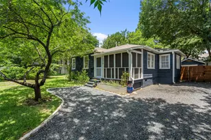 2810 Windsor Rd, Austin, TX 78703 - Photo 3