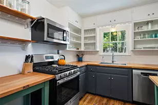 2810 Windsor Rd, Austin, TX 78703 - Photo 7