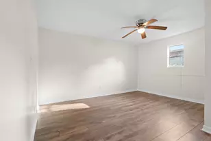 639 E Saint Charles Dr, Crosby, TX 77532 - Photo 25