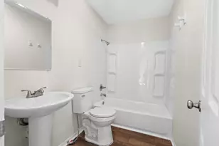 639 E Saint Charles Dr, Crosby, TX 77532 - Photo 19