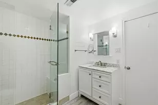 1801 Lavaca St, Austin, TX 78701 - Photo 5
