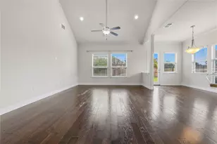 9600 Ivalenes Hope Dr, Austin, TX 78717 - Photo 11