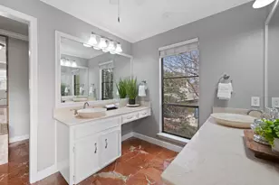 10601 Spicewood Pkwy, Austin, TX 78750 - Photo 21