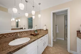 10601 Spicewood Pkwy, Austin, TX 78750 - Photo 29