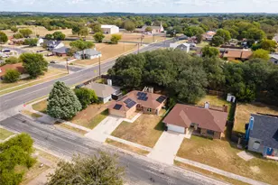 2210 Barry Dr, Killeen, TX 76543 - Photo 1