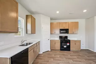 11913 Ellena Cv, Austin, TX 78747 - Photo 7