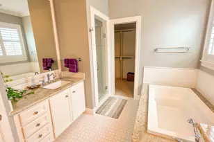 1021 Wakefield Dr, Houston, TX 77018 - Photo 13