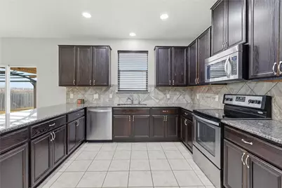 605 Saul Street, Hutto, TX 78634 - Photo 11